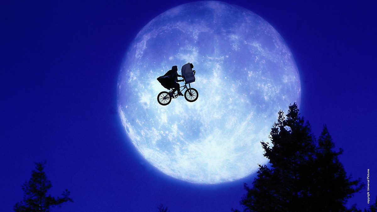 December Classic: E.T. the Extra-Terrestrial